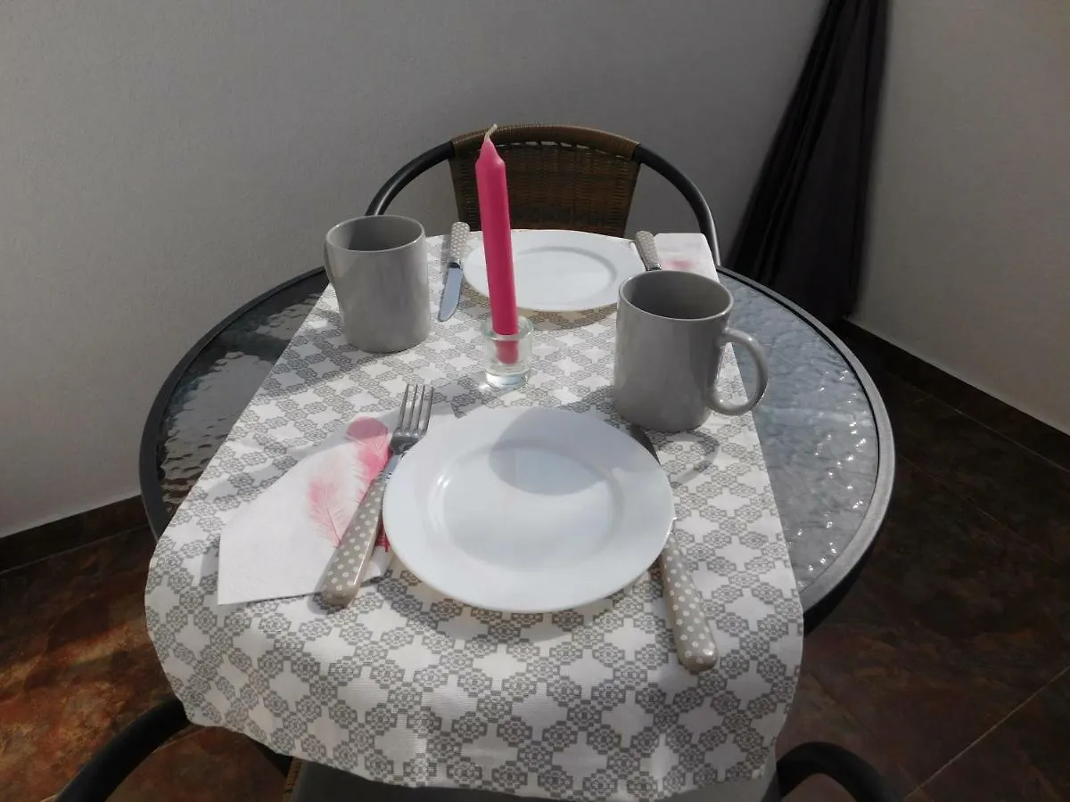 Apartment Suncokret Медулин